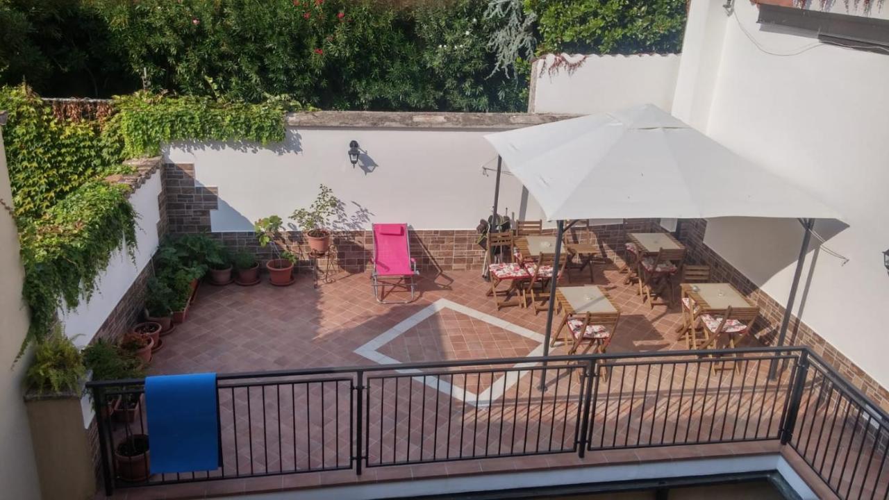 B&B La Terrazza Мантова Екстериор снимка